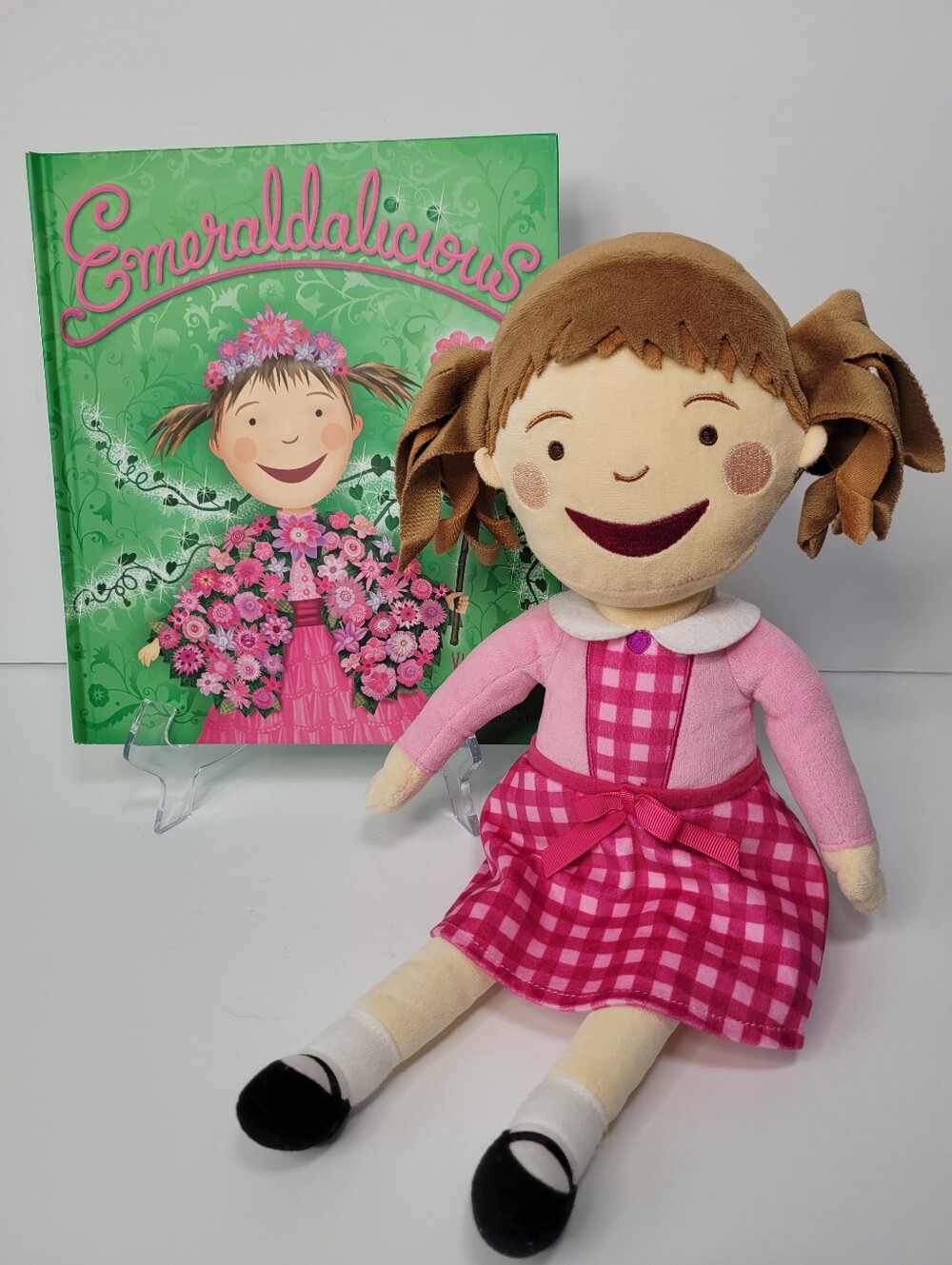 Pinkalicious Cloth Doll 15" and Emeraldalicious Hardcover Book Victoria Kann Lot